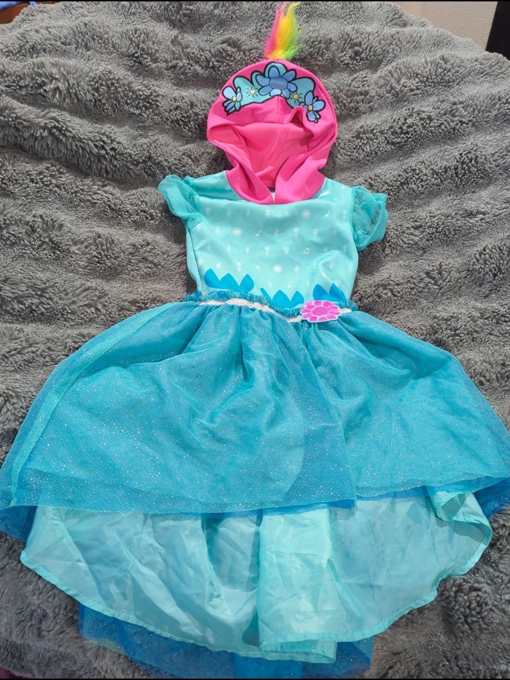 Dreamworks Poppy World Tour Aqua and Pink Sparkle Princess Costume